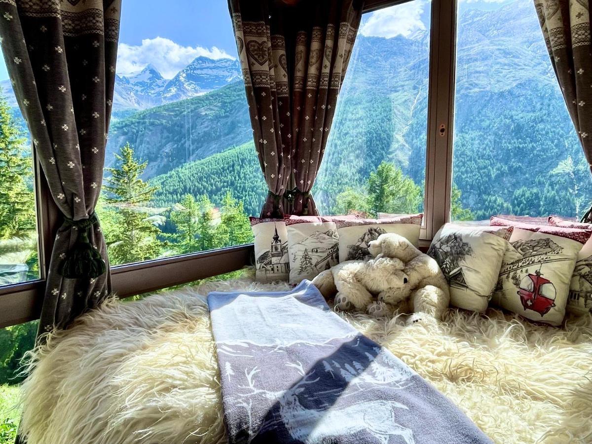 Stirling Luxury