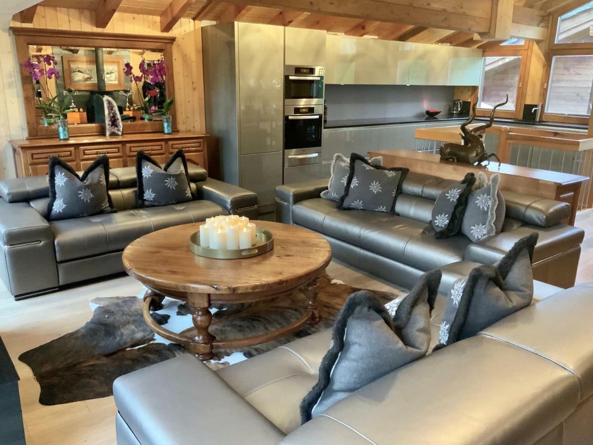 Stirling Luxury Chalet